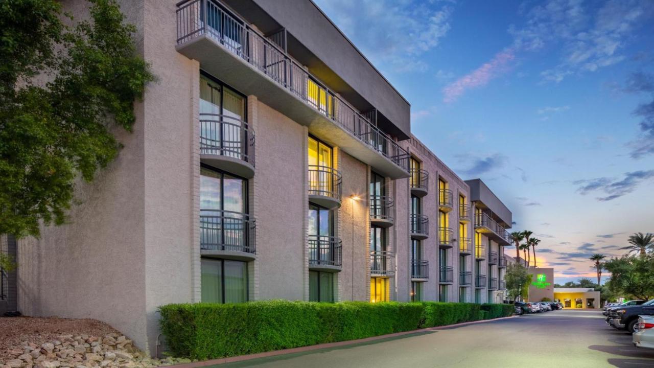 Holiday Inn And Suites Phoenix Airport North By Ihg Bagian luar foto