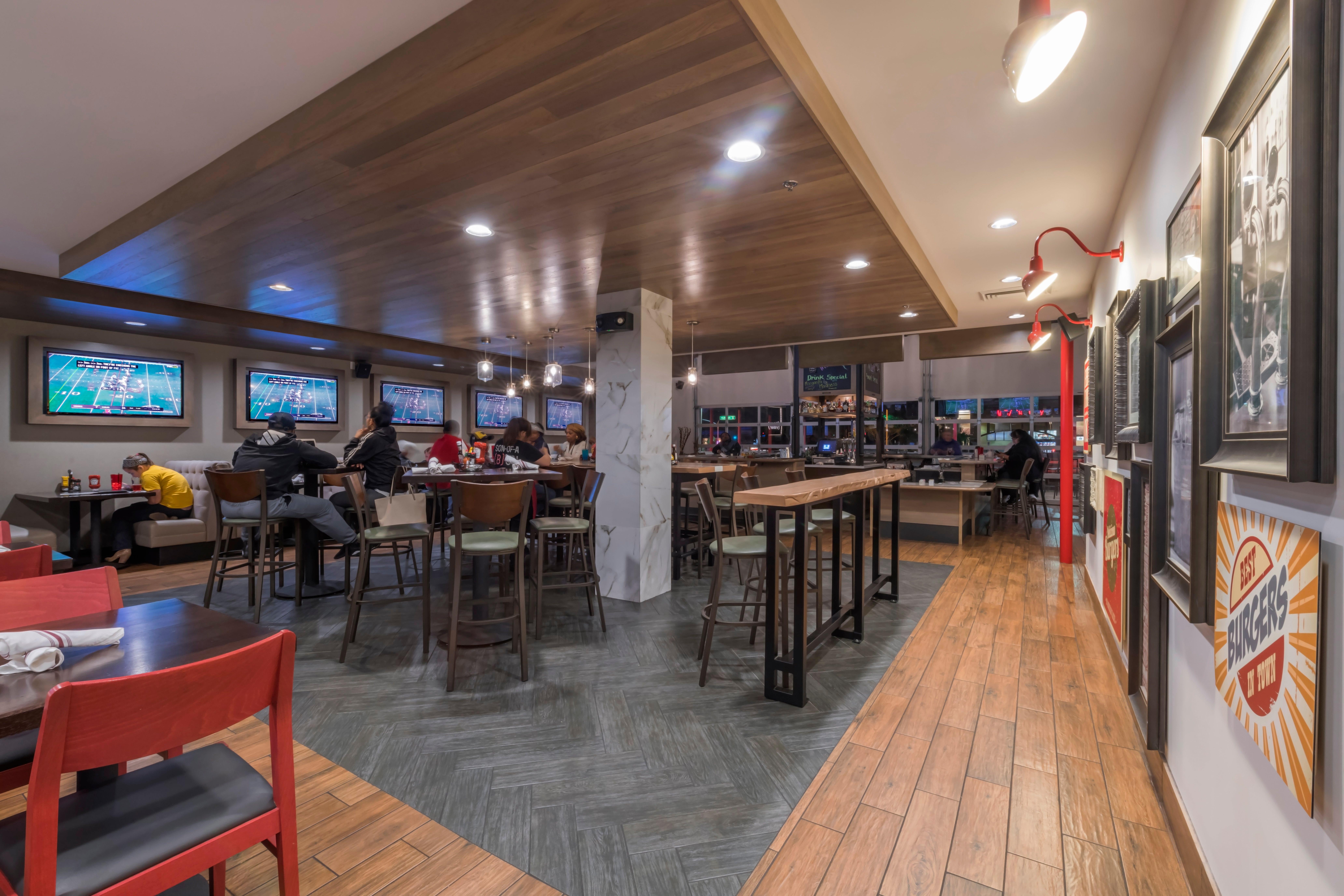Holiday Inn And Suites Phoenix Airport North By Ihg Bagian luar foto