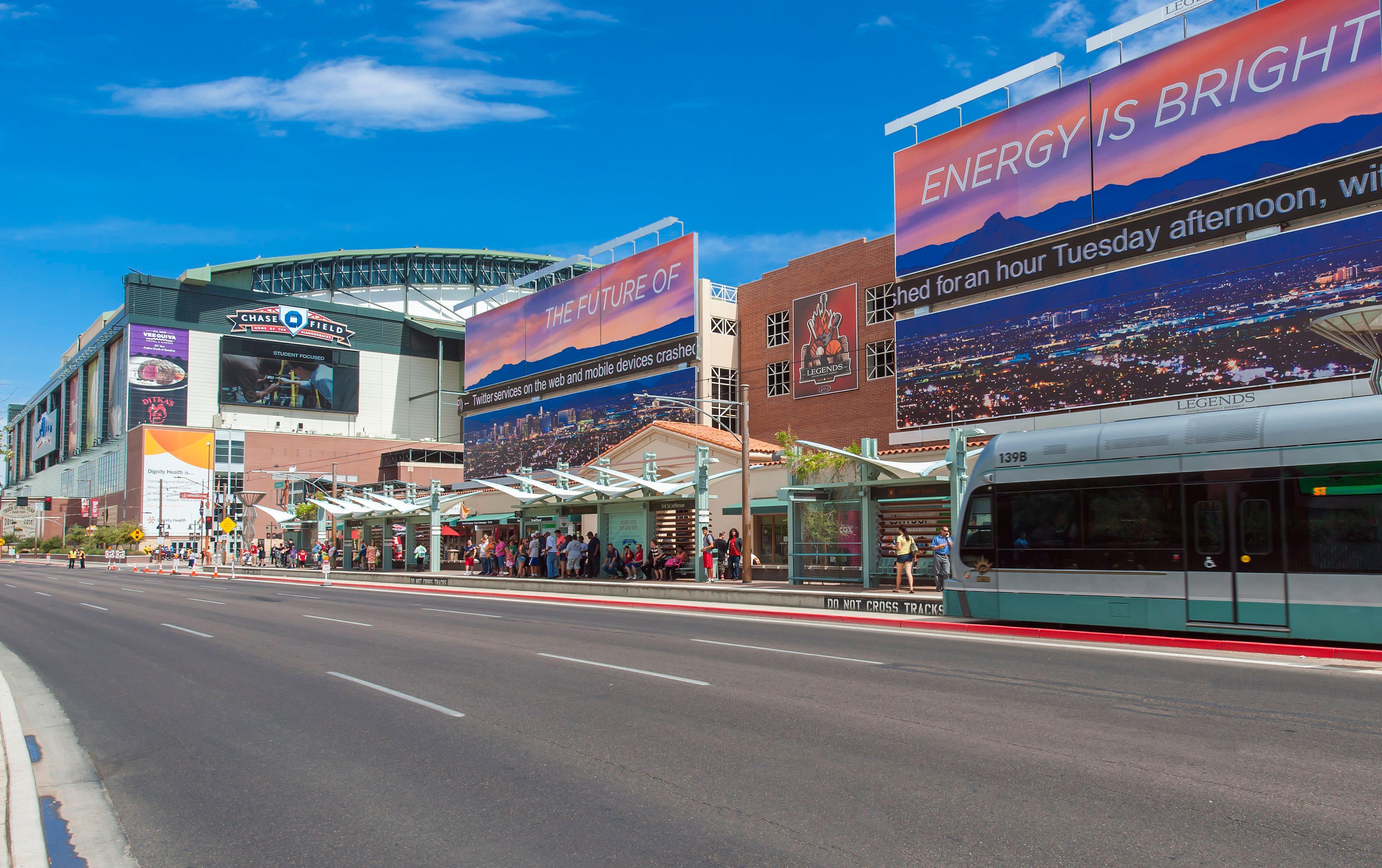 Holiday Inn And Suites Phoenix Airport North By Ihg Bagian luar foto